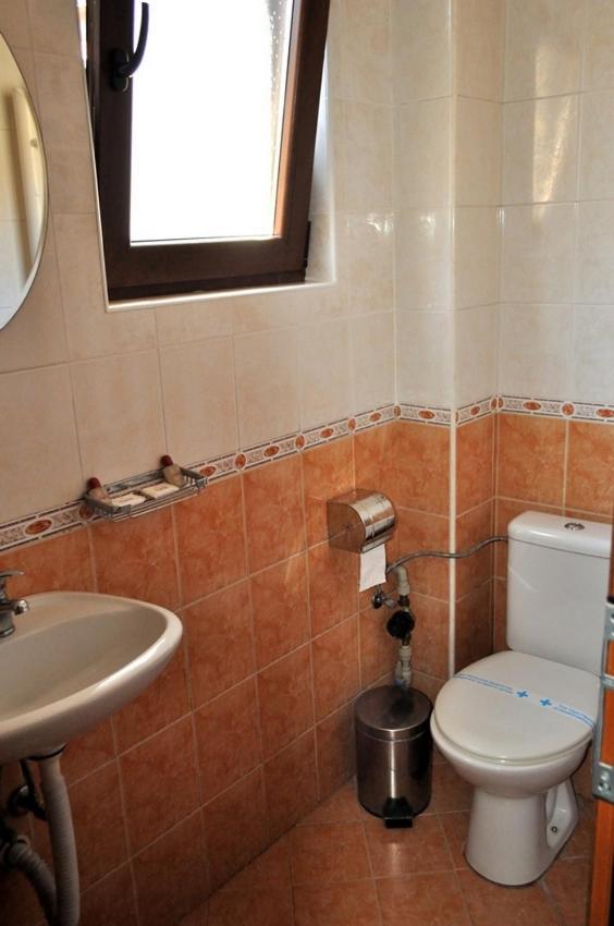 Spartak Family Hotel Szmoljan Szoba fotó
