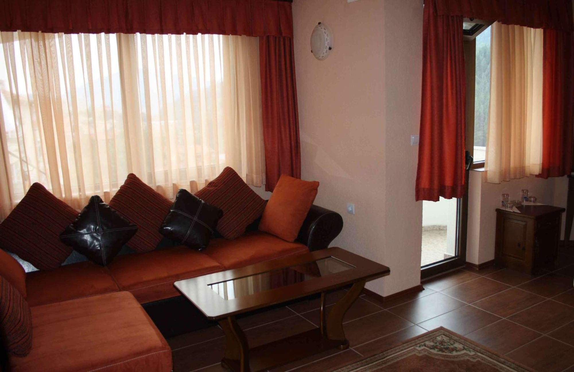 Spartak Family Hotel Szmoljan Szoba fotó